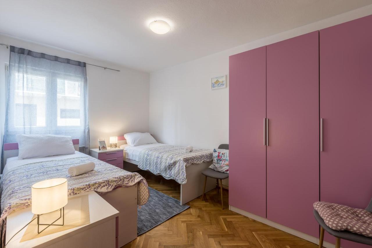 Citrus Accommodation Kastela Bagian luar foto