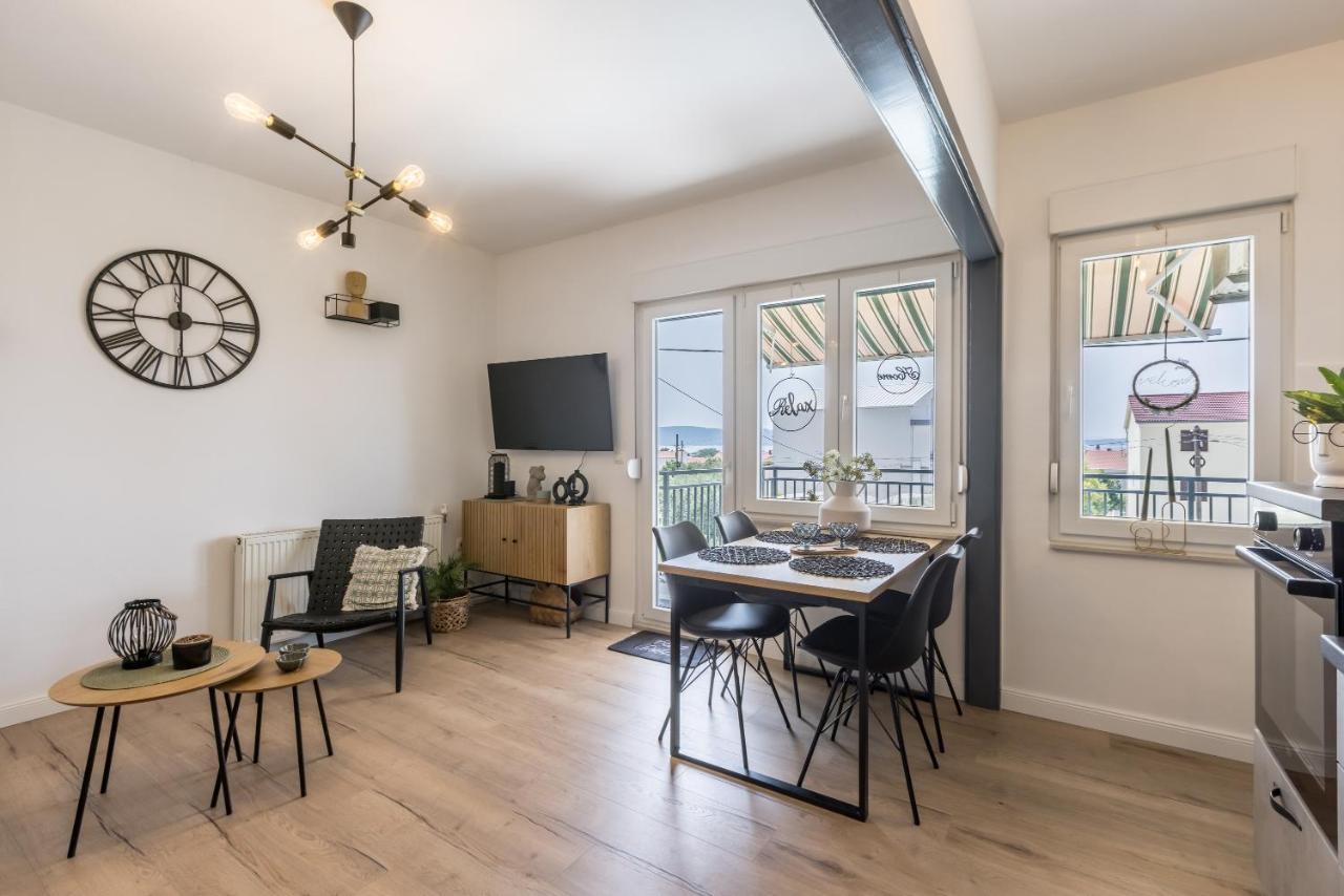 Citrus Accommodation Kastela Bagian luar foto